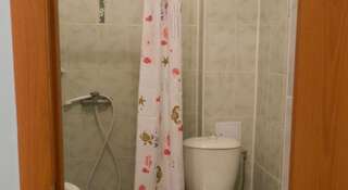 Гостевой дом Guesthouse Yuzhanka Кабардинка Стандартный трехместный номер-5